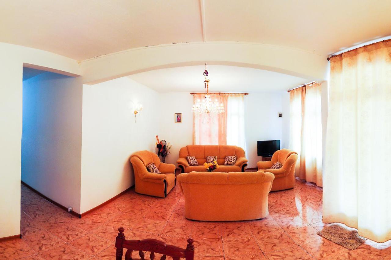 Chemin Grenier La Caverna House מראה חיצוני תמונה